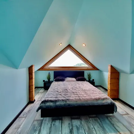 Rajska W Gorach Z Balia Nyaraló